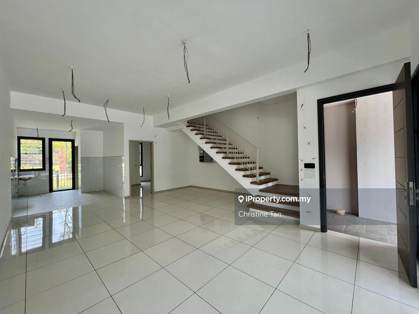 Rumah Berangkai 2 Tingkat untuk Dijual di Ilham Residence, Sungai Buloh oleh Christine Tan - iProperty.com.my