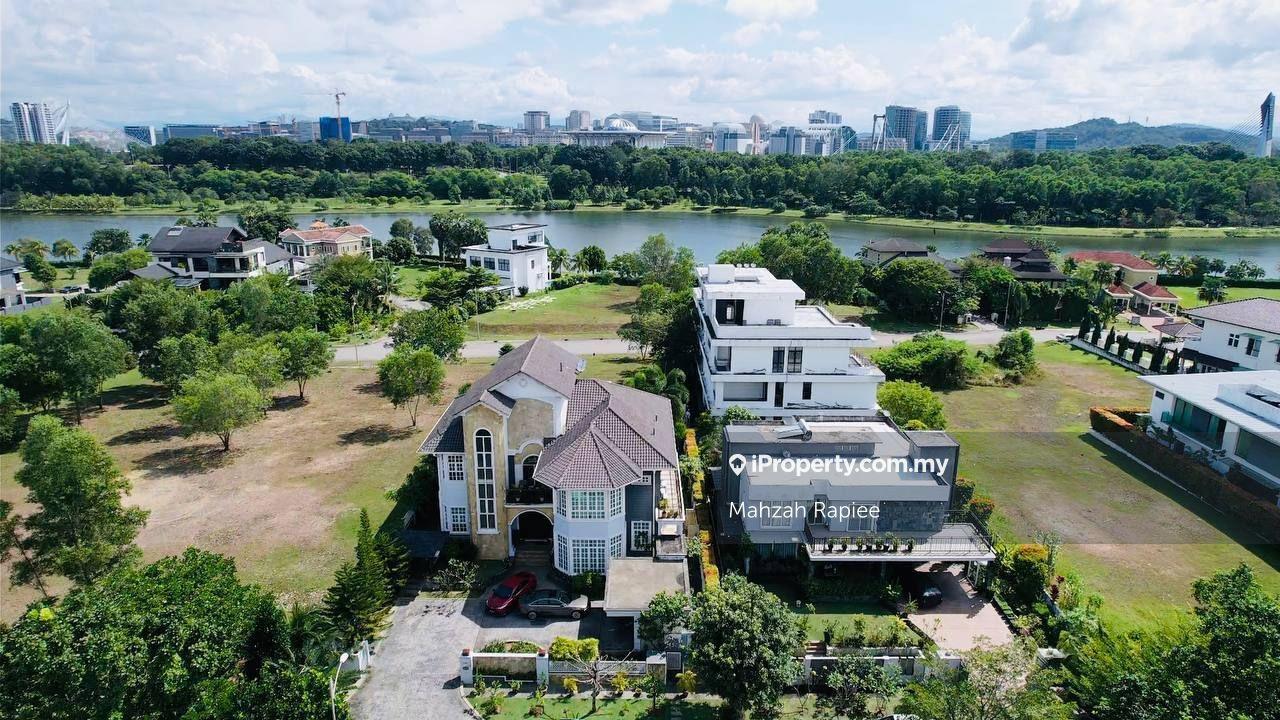 Banglo untuk Dijual di Perdana Lakeview East, Cyberjaya oleh Mahzah Rapiee - iProperty.com.my