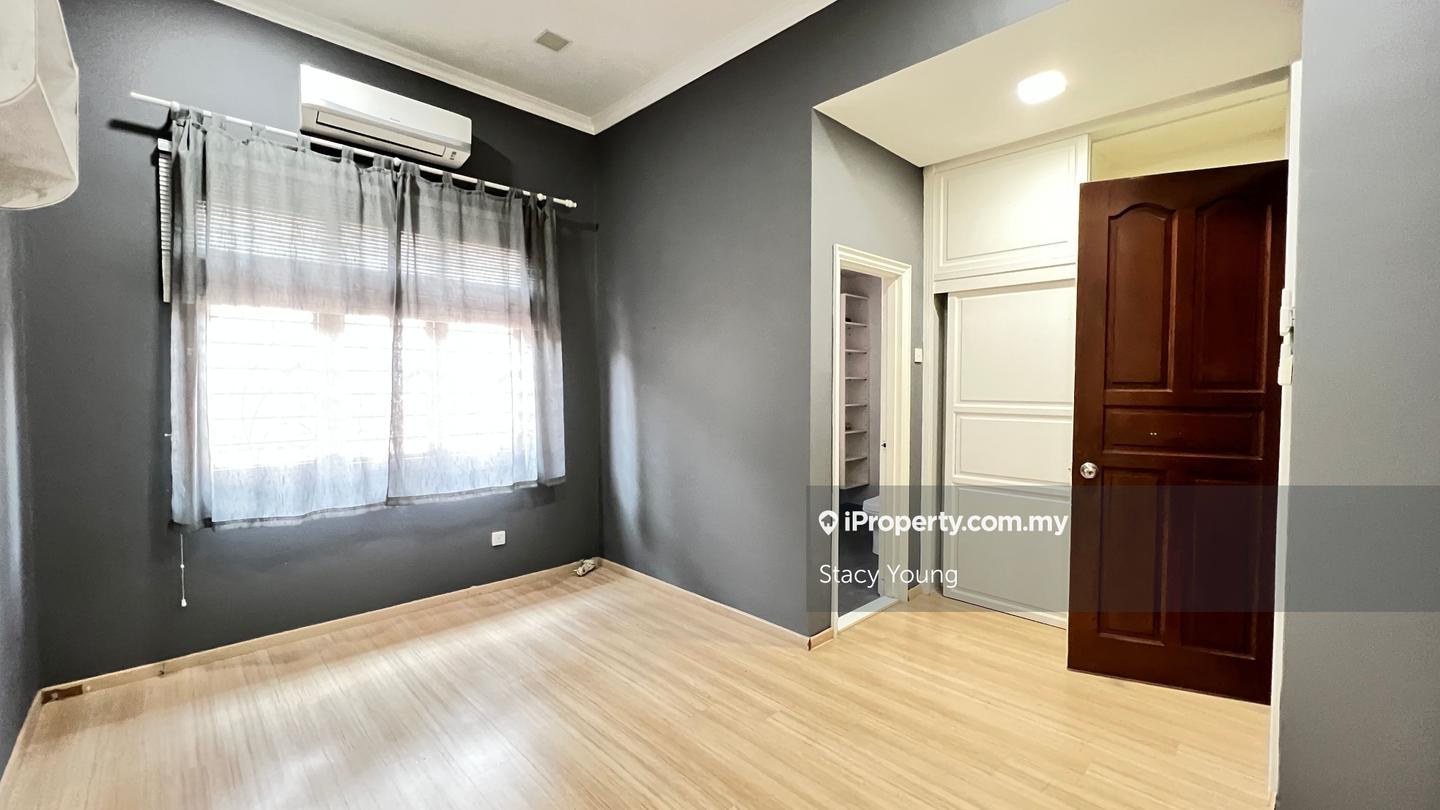 Semi-Detached House for Sale in Taman Beverly Height, Ulu Kelang by Stacy Young - iProperty.com.my