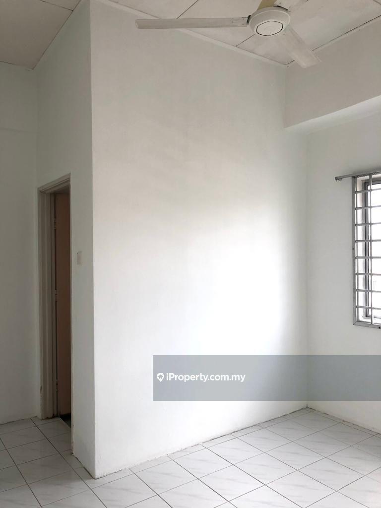 Rumah Pangsa untuk Dijual di Taman Kajang Sentral oleh Allison Fong - iProperty.com.my