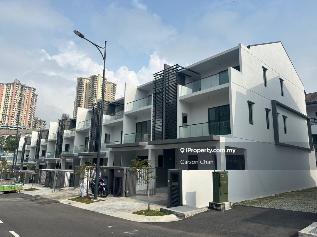 Rumah Berangkai 3 Tingkat untuk Dijual di Orkid Hill Cheras, Brand New 3Storey, guarded, Cheras oleh Carson Chan - iProperty.com.my