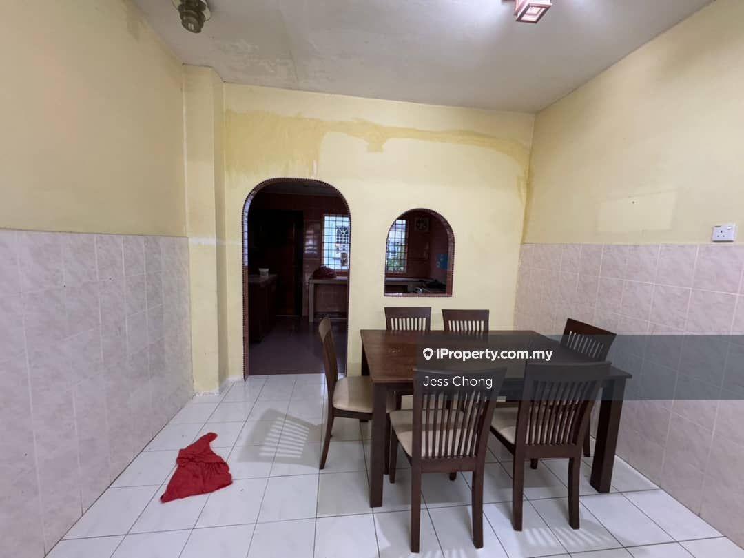 2-storey Terraced House for Sale in Bandar Putra Permai, Seri Kembangan by Jess Chong - iProperty.com.my