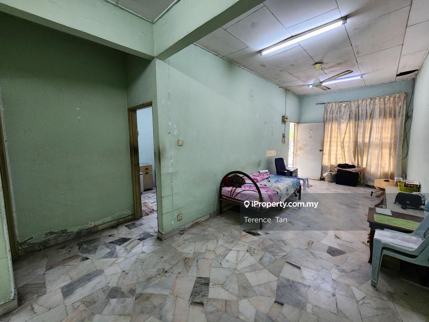 Rumah Berangkai 1 Tingkat untuk Dijual di Johor Bahru, Johor oleh Terence Tan - iProperty.com.my