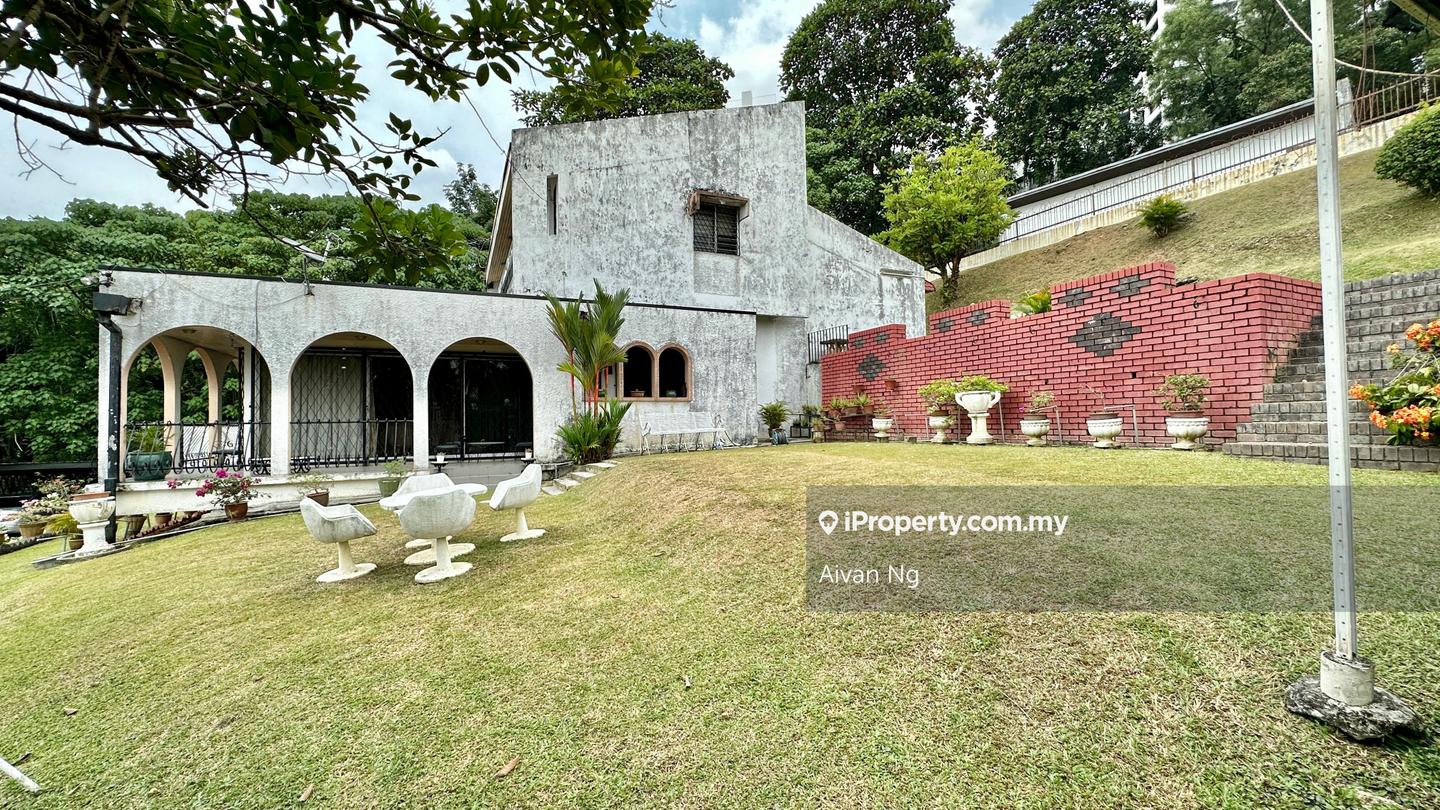 Bungalow House for Sale in Taman Lucky, Bangsar by Aivan Ng - iProperty.com.my