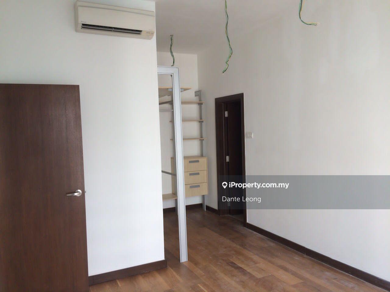 Service Residence for Sale in Regalia Residence by Dante Leong - iProperty.com.my
