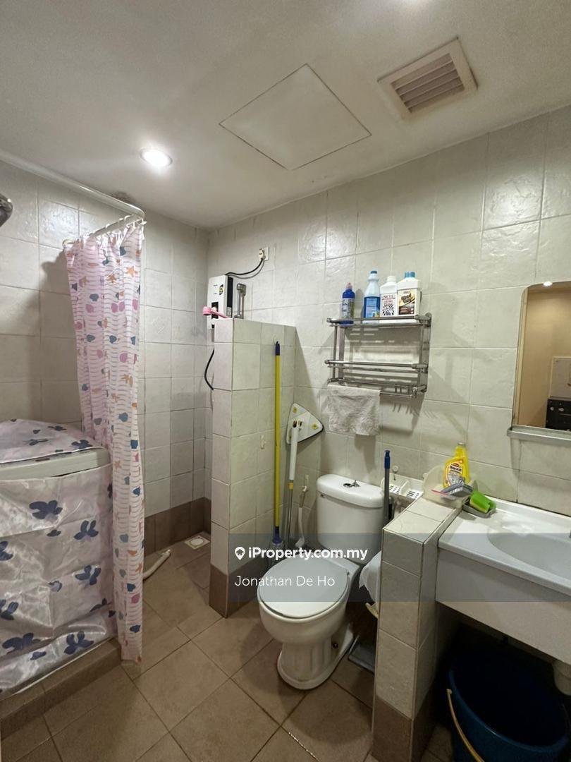 Kondominium untuk Dijual di Casa Tropicana oleh Jonathan De Ho - iProperty.com.my