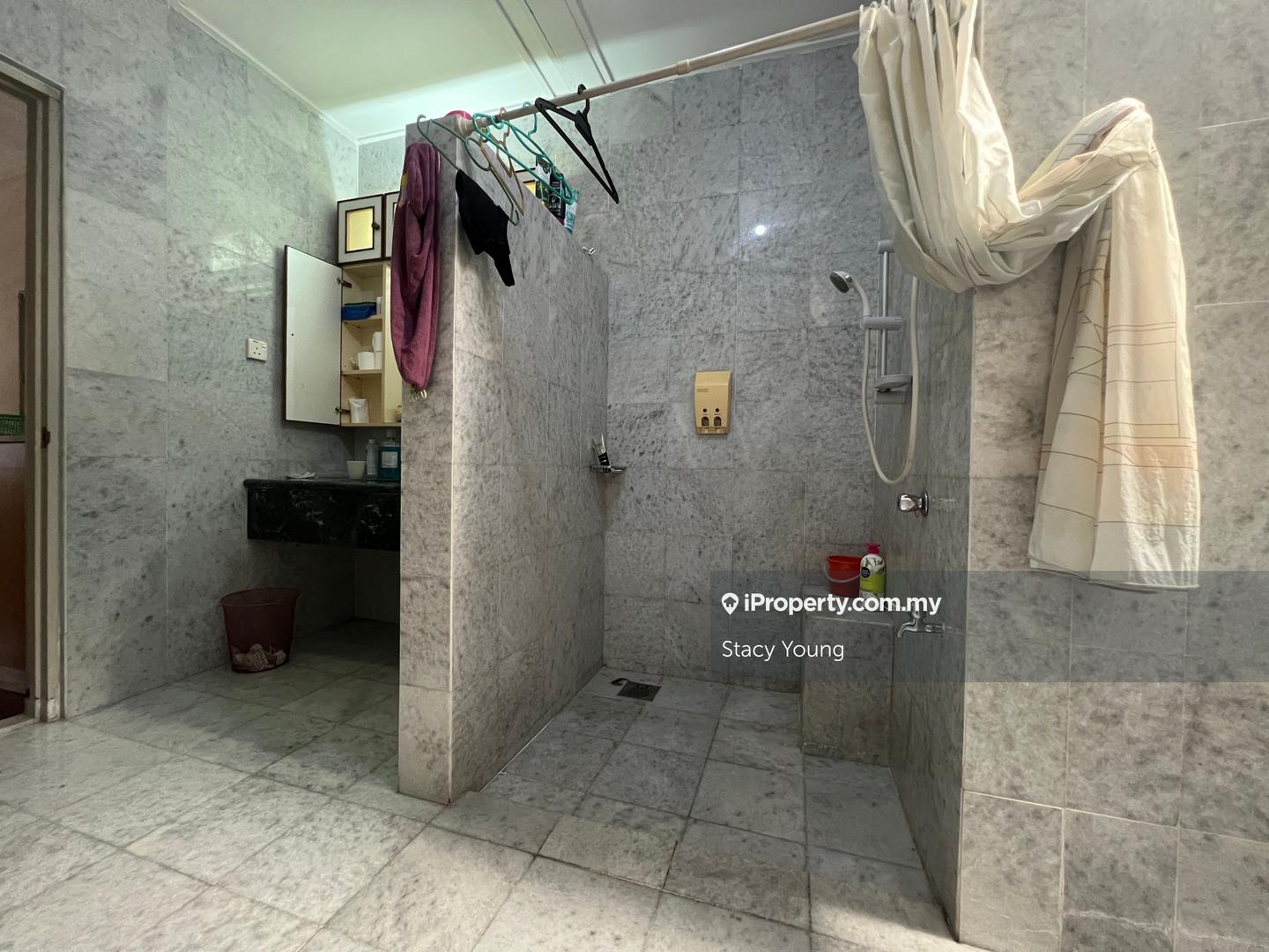 Bungalow House for Sale in Taman Cheras, Cheras by Stacy Young - iProperty.com.my