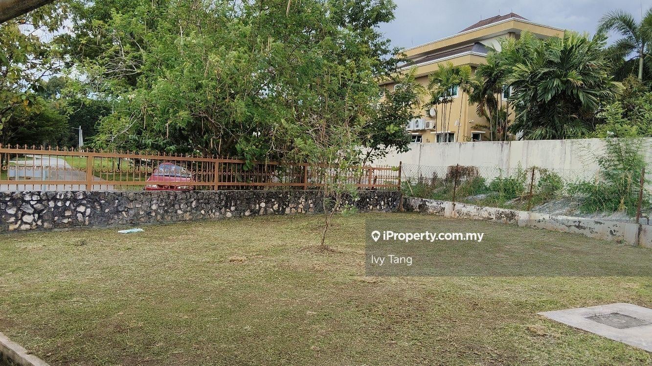 Banglo untuk Dijual di Taman golf, Ipoh perak, Ipoh oleh Ivy Tang - iProperty.com.my