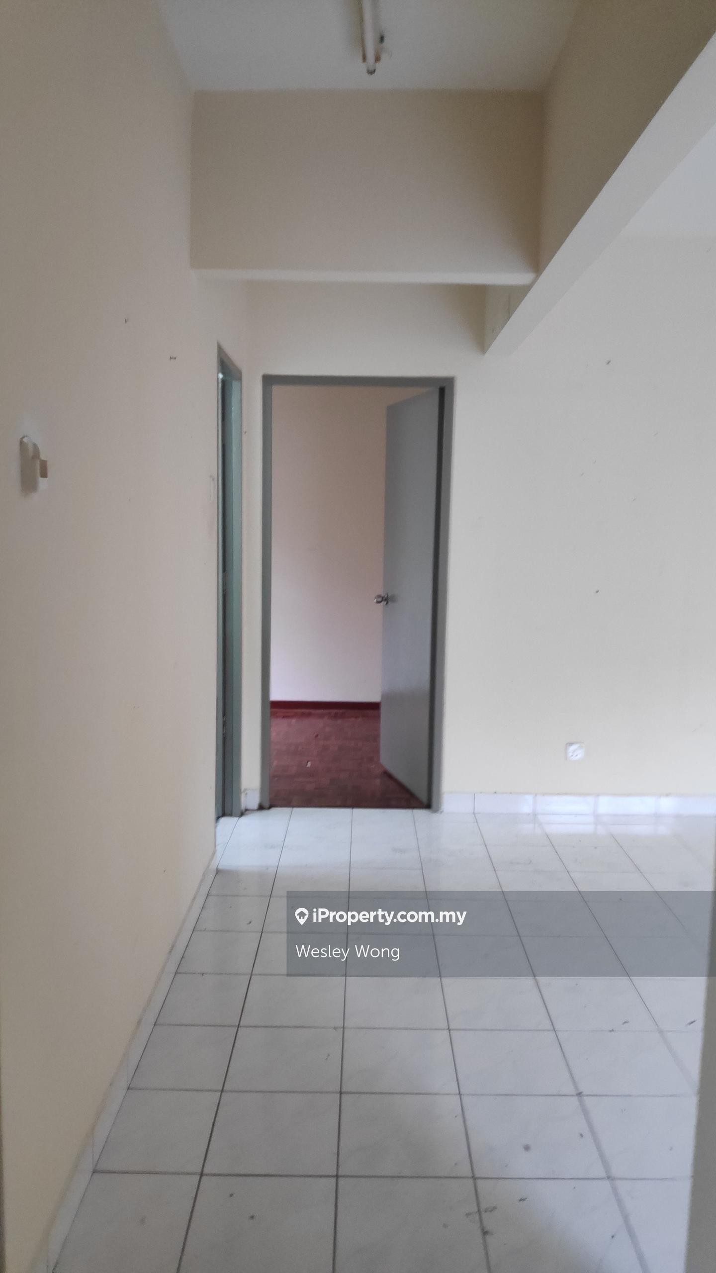 Apartment for Sale in Crystal Tower (Pangsapuri Kristal) by Wesley Wong - iProperty.com.my