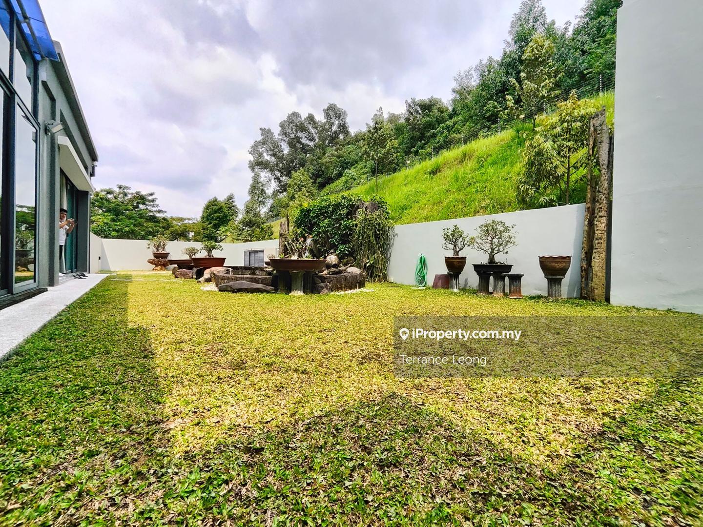 Semi-Detached House for Sale in Desa hill villa desa petaling kl Semi D Corner, Desa Petaling by Terrance Leong - iProperty.com.my