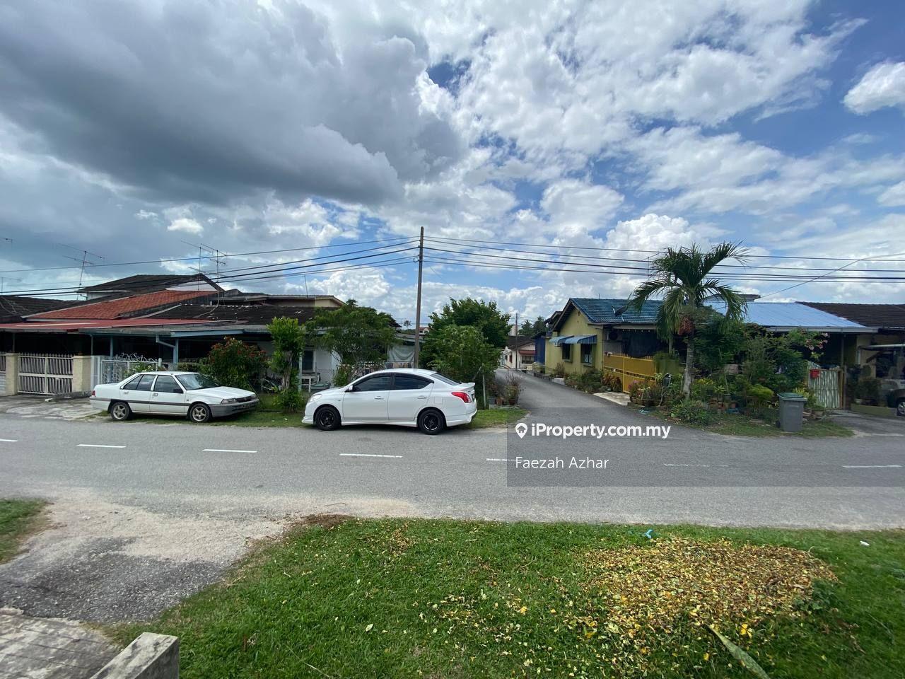 Bungalow Land for Sale in Taman Batu Pahat, Batu Pahat by Faezah Azhar - iProperty.com.my