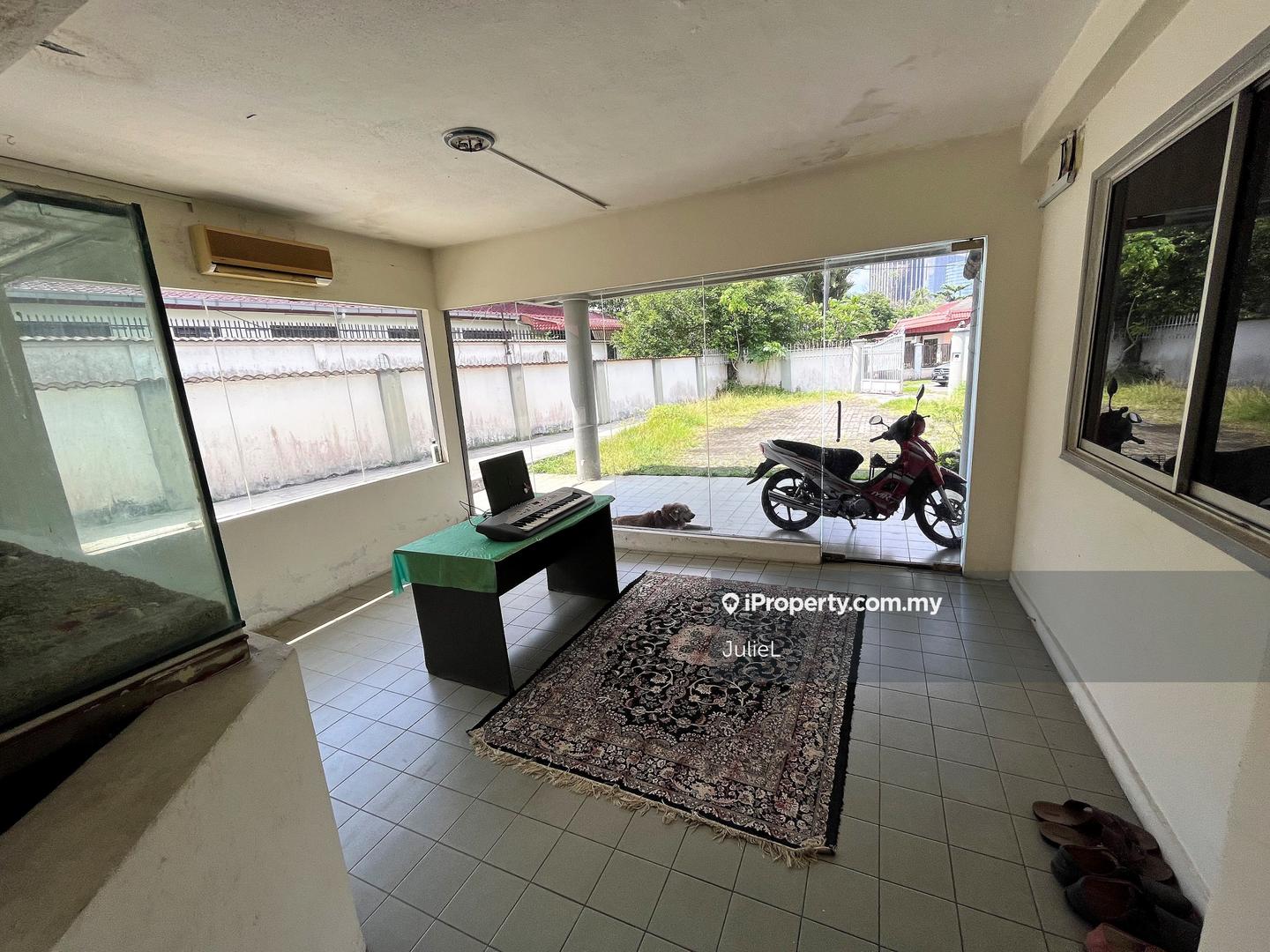 Banglo untuk Dijual di Seksyen 5, Petaling Jaya oleh Julie L - iProperty.com.my