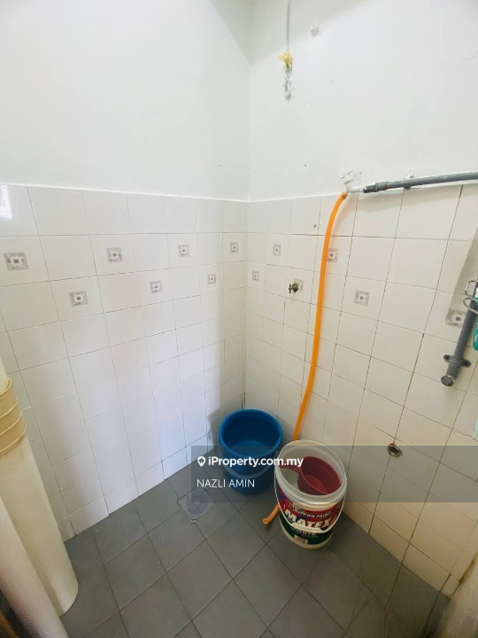 Pangsapuri untuk Dijual di Saujana Ria / Sri Saujana oleh NAZLI AMIN - iProperty.com.my