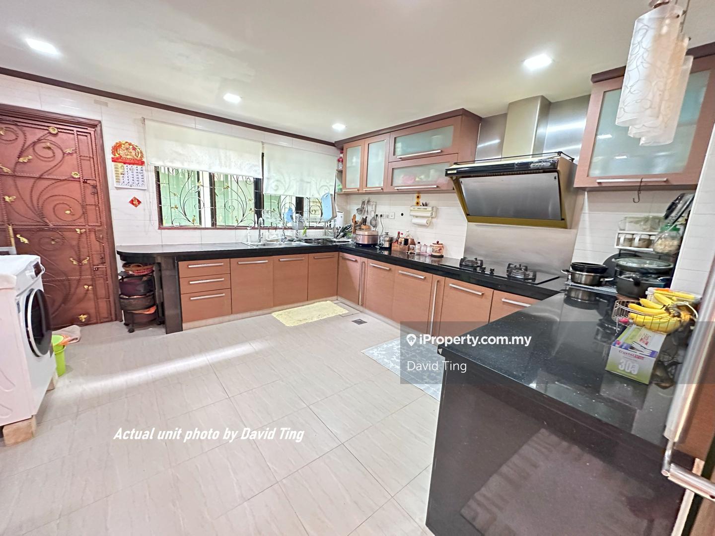 3-storey Terraced House for Sale in Lake Fields, Sungai Besi by David Ting - iProperty.com.my