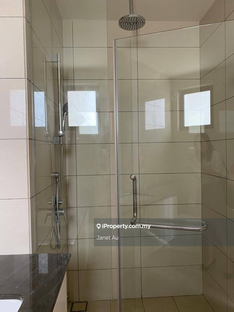 Service Residence for Sale in The Park Sky Residence by Janet Au - iProperty.com.my