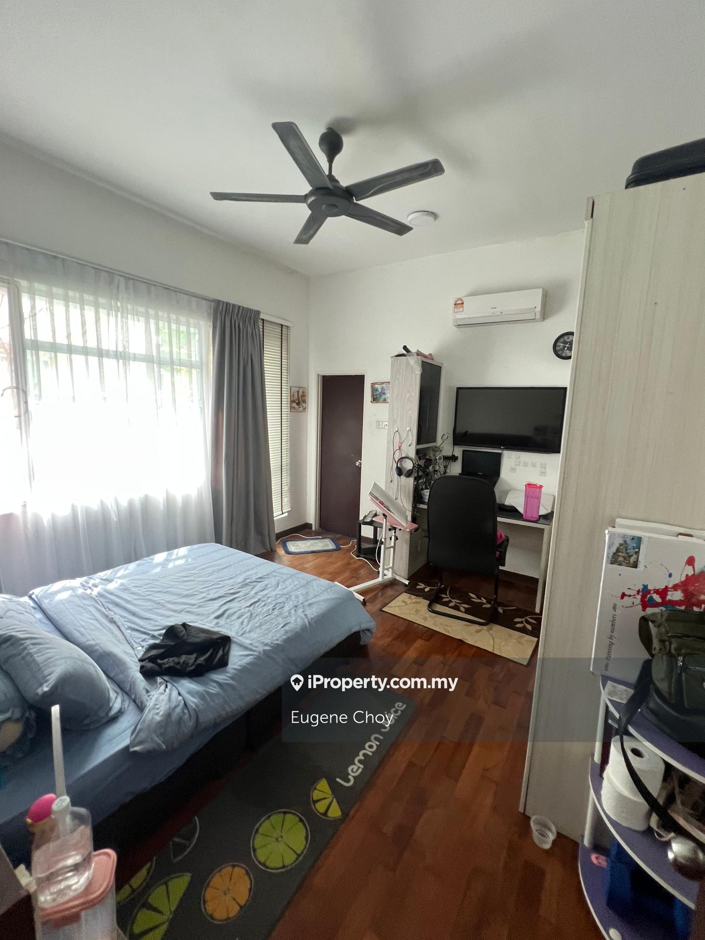 Semi-Detached House for Sale in Cahaya Villa, Seri Kembangan by Eugene Choy - iProperty.com.my