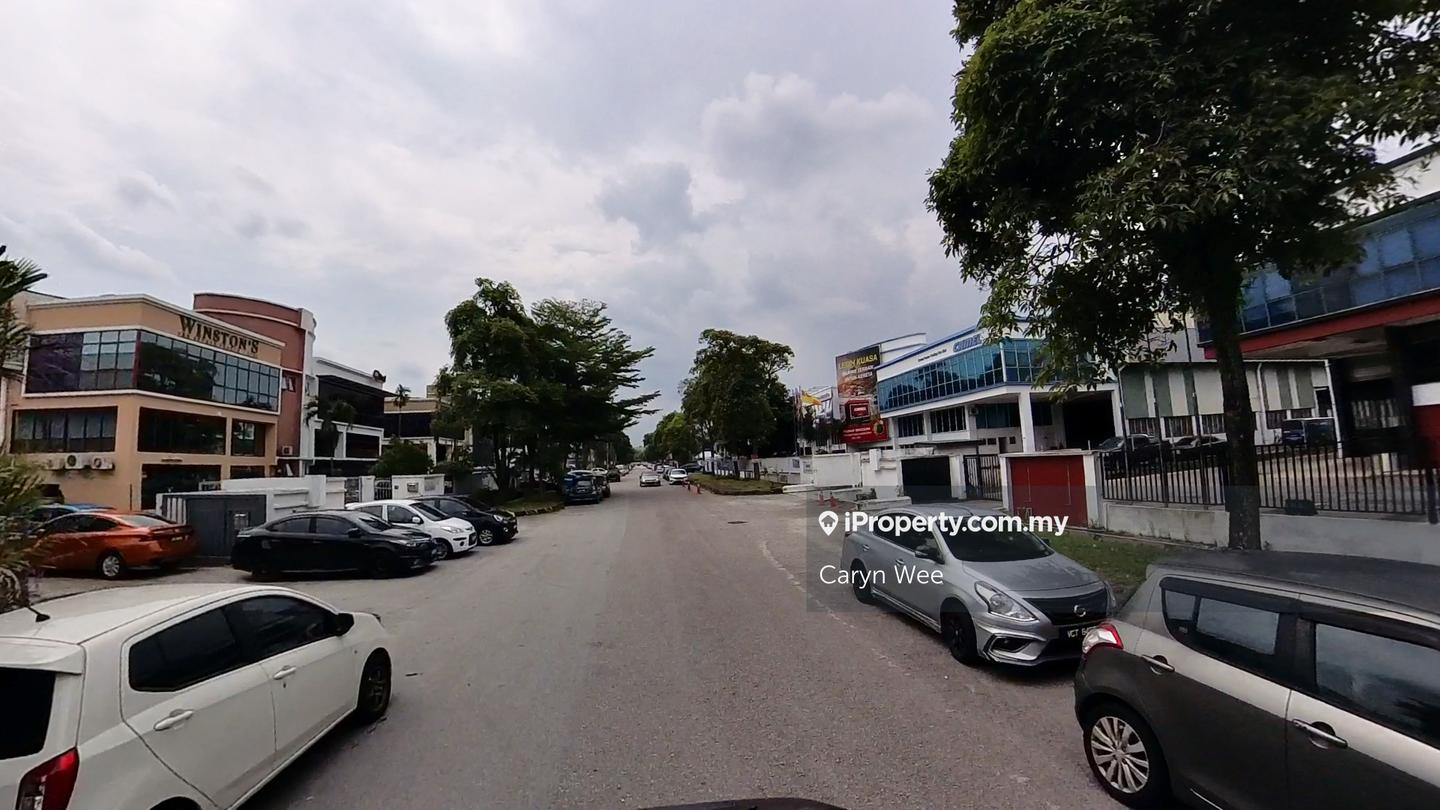 Semi-D Kilang untuk Dijual di Seksyen U1, Temasya Industrial Park, Shah Alam oleh Caryn Wee - iProperty.com.my