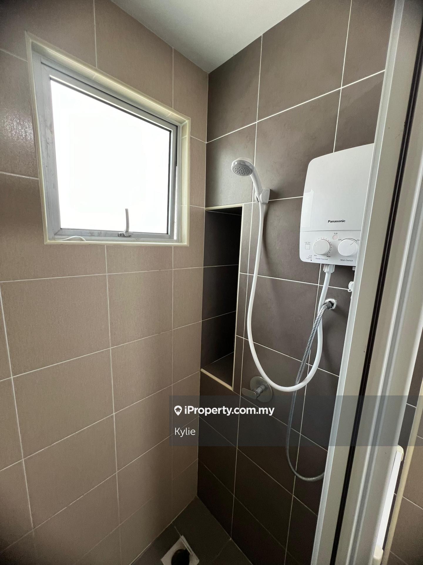 Service Residence for Sale in Razak City Residences (RC Residences) by Kylie - iProperty.com.my