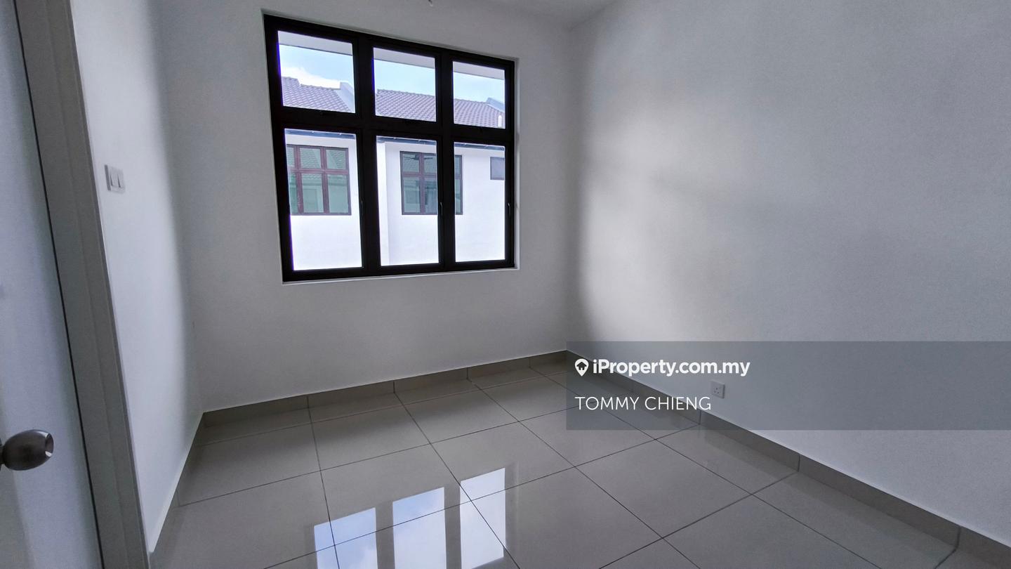 2-storey Terraced House for Sale in Mutiara Hills Semenyih Broga, Semenyih by TOMMY CHIENG - iProperty.com.my