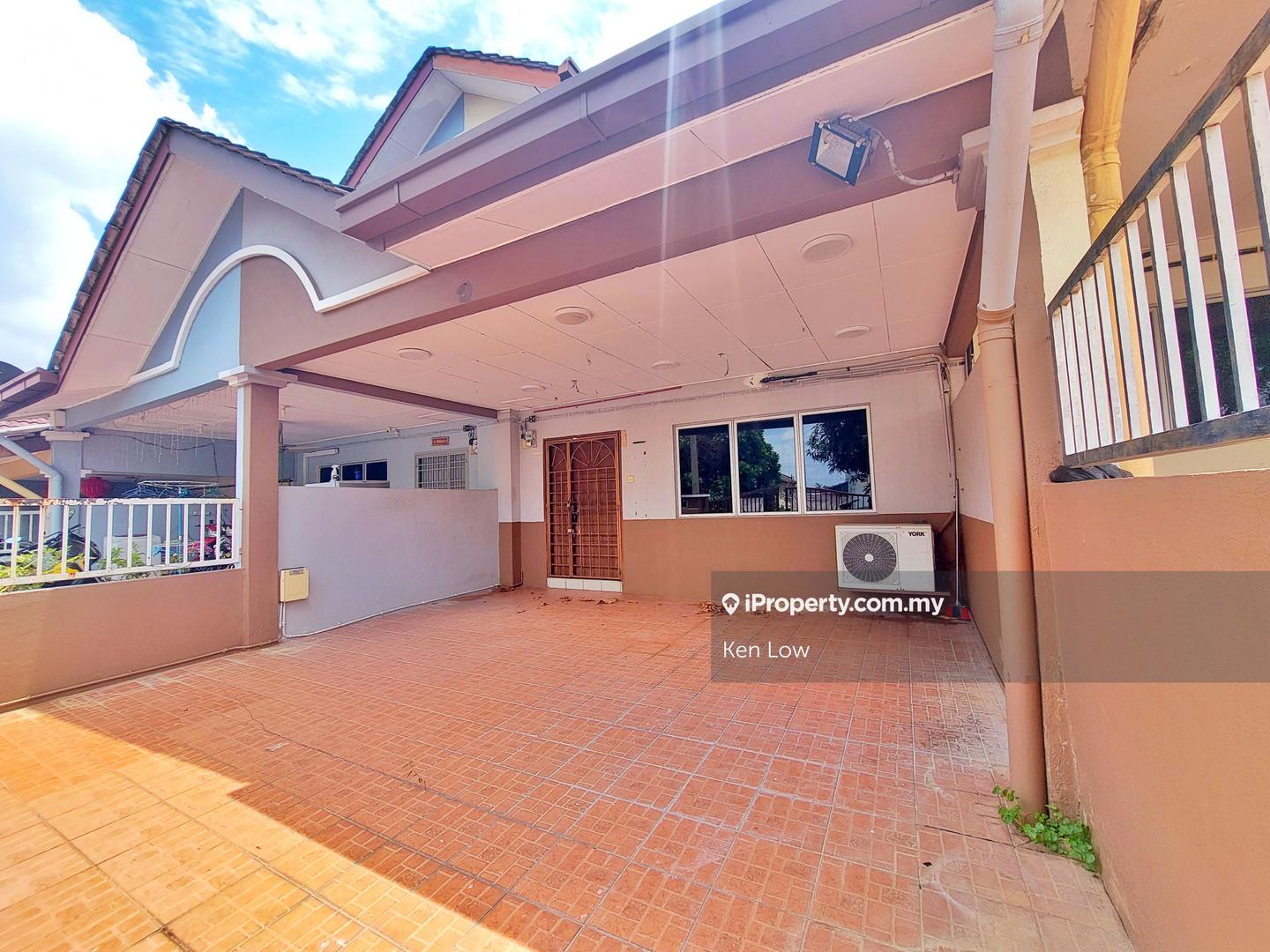 Rumah Berangkai 2 Tingkat untuk Dijual di Taman Pinggiran Saujana, Kajang oleh Ken Low - iProperty.com.my