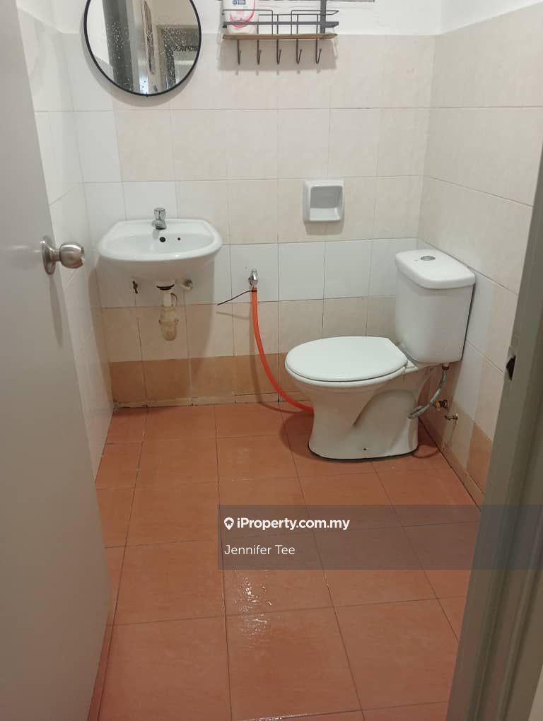 Service Residence for Sale in Casa Subang by Jennifer Tee - iProperty.com.my