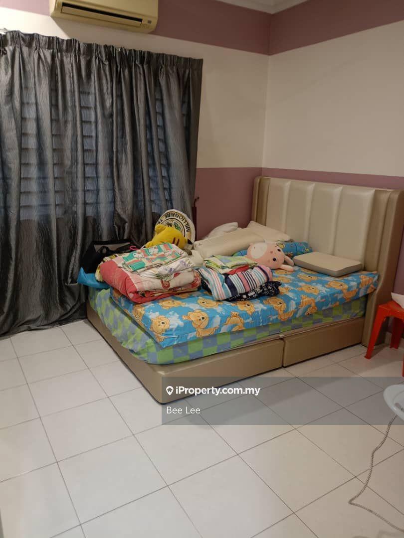 Rumah Berkembar untuk Dijual di Aman Perdana, Bukit Raja, Setia Alam, Klang oleh Bee Lee - iProperty.com.my