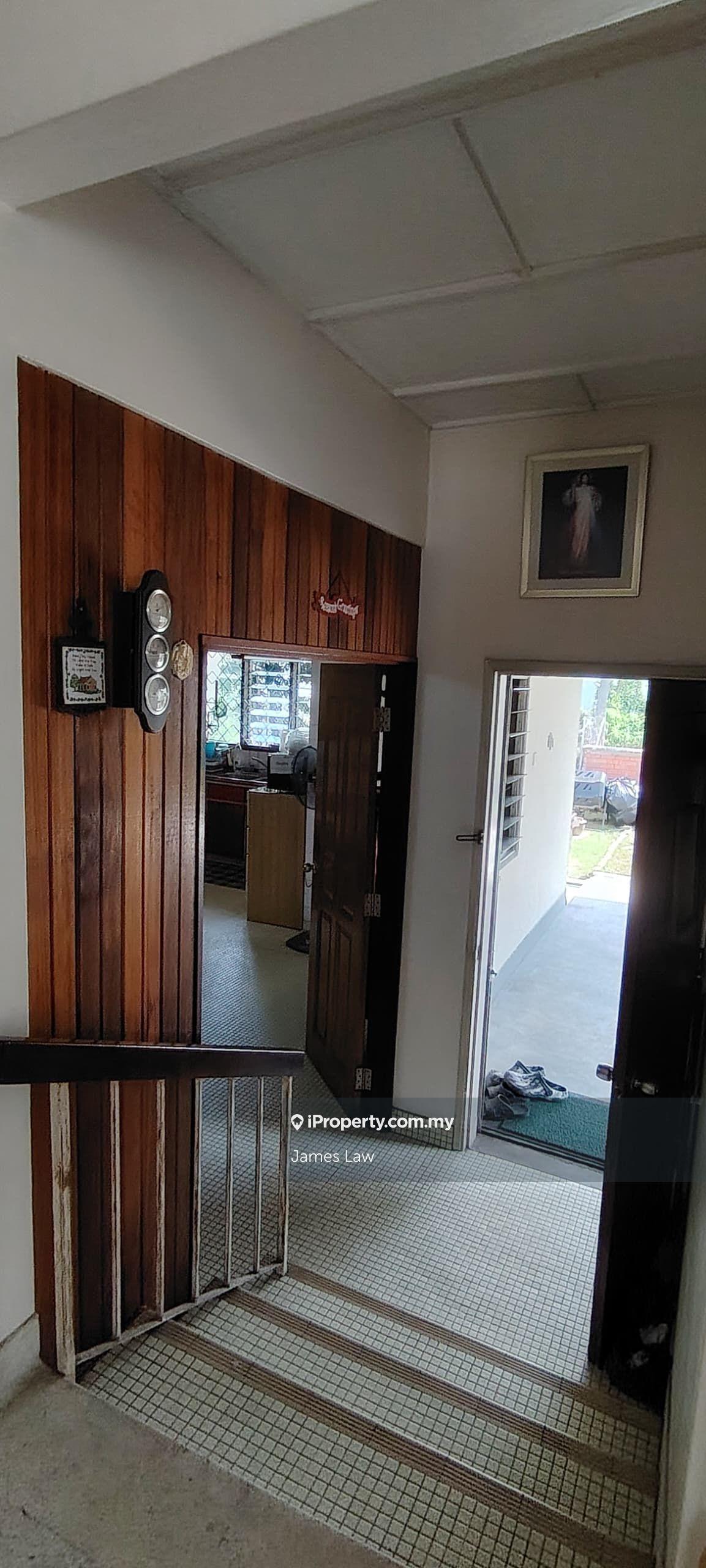 Bungalow House for Sale in Taman Universiti Ss3, Petaling Jaya by James Law - iProperty.com.my