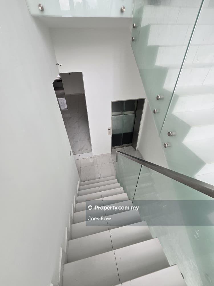 Condominium for Sale in Seri Puteri Hills Town Villa & Condominium by Joey Eow - iProperty.com.my