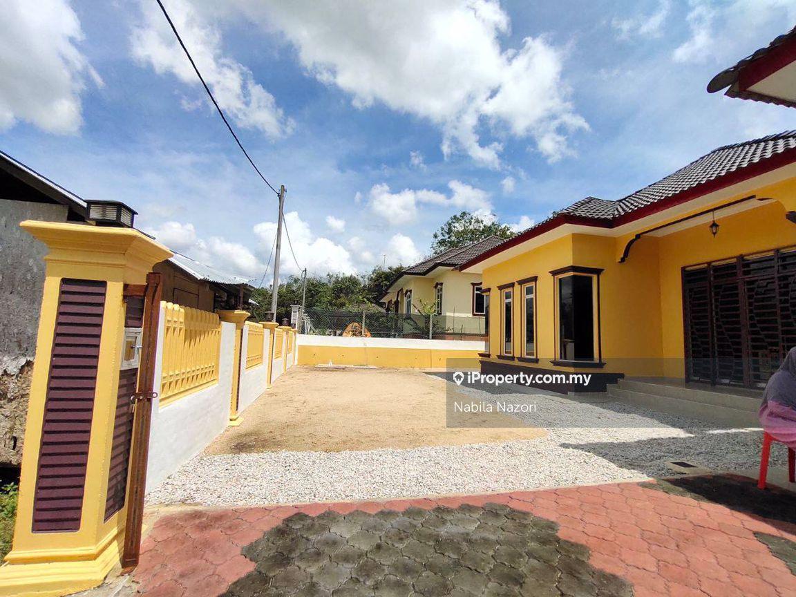 Banglo untuk Dijual di Pangkal Meleret, Machang oleh Nabila Nazori - iProperty.com.my