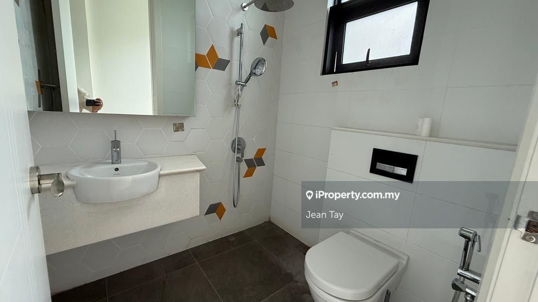 Banglo untuk Dijual di Country Heights Damansara, Kuala Lumpur oleh Jean Tay - iProperty.com.my