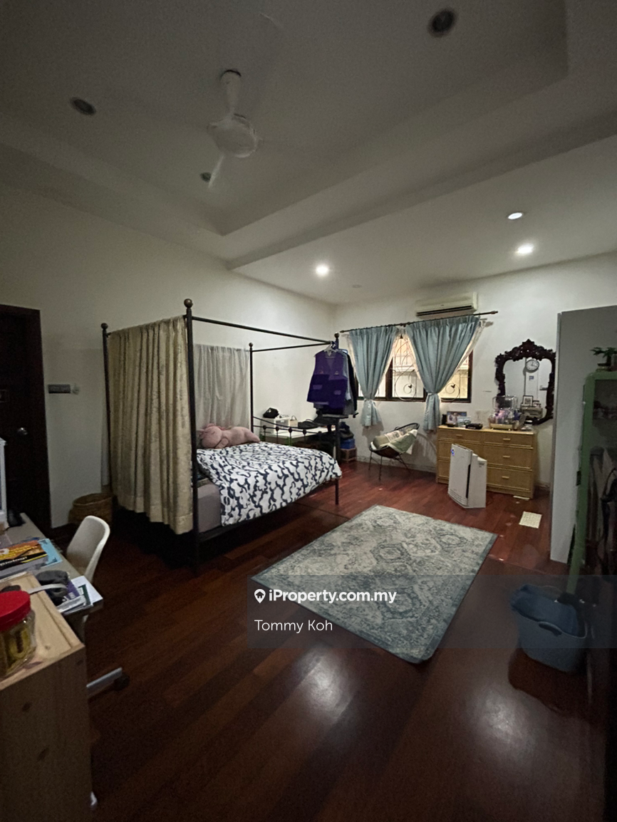 Banglo untuk Dijual di Seksyen 8, Kota Damansara oleh Tommy Koh - iProperty.com.my