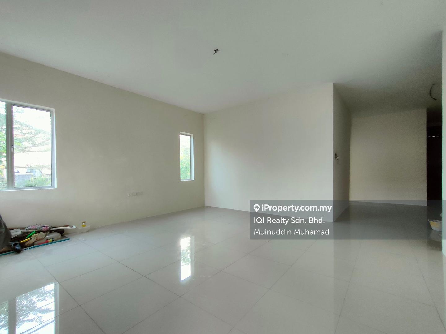 Semi-Detached House for Sale in Taman Sri Bahagia, Teluk Intan by Muinuddin Muhamad - iProperty.com.my