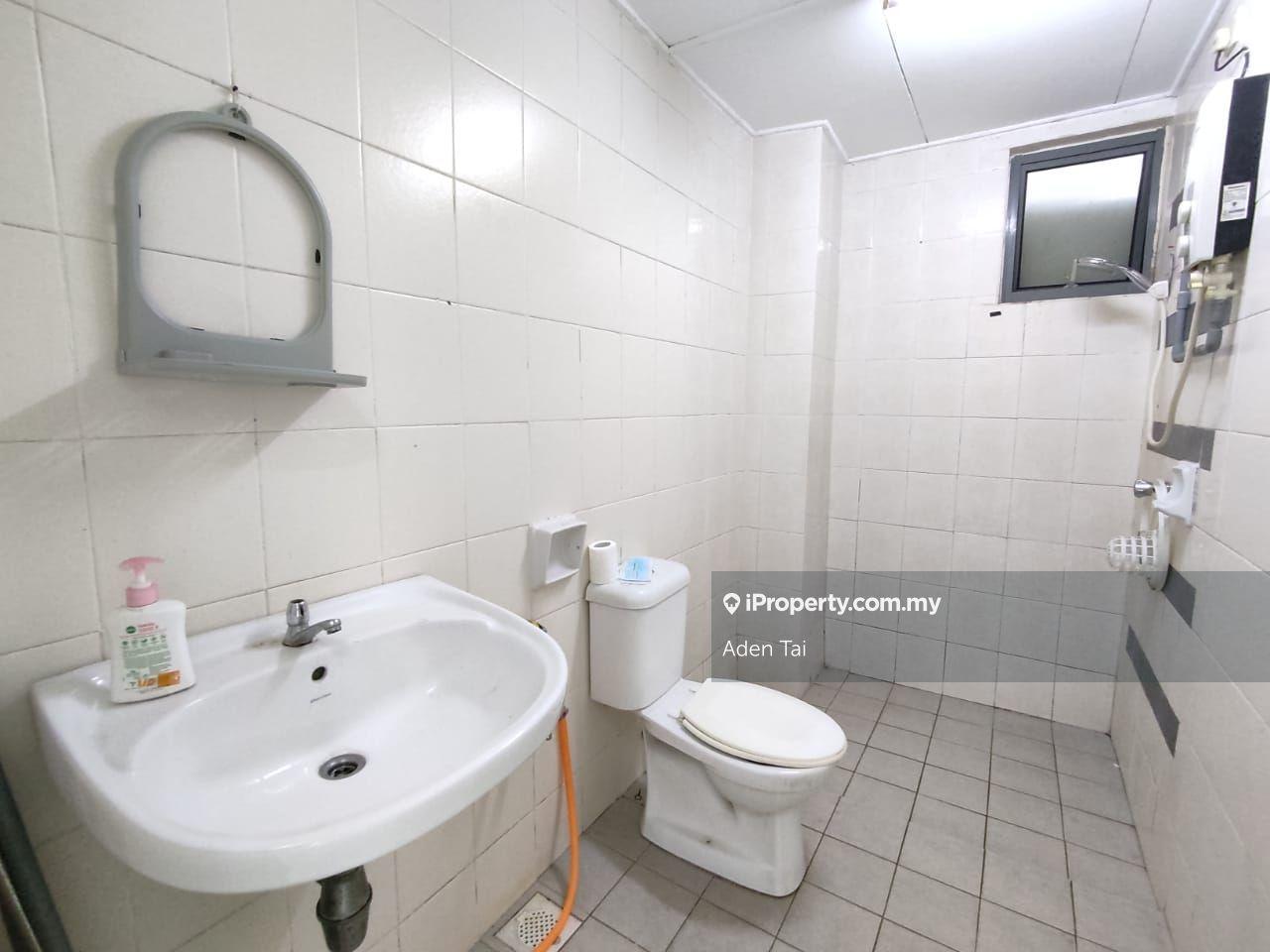 Service Residence for Sale in D'Alamanda by Aden Tai - iProperty.com.my