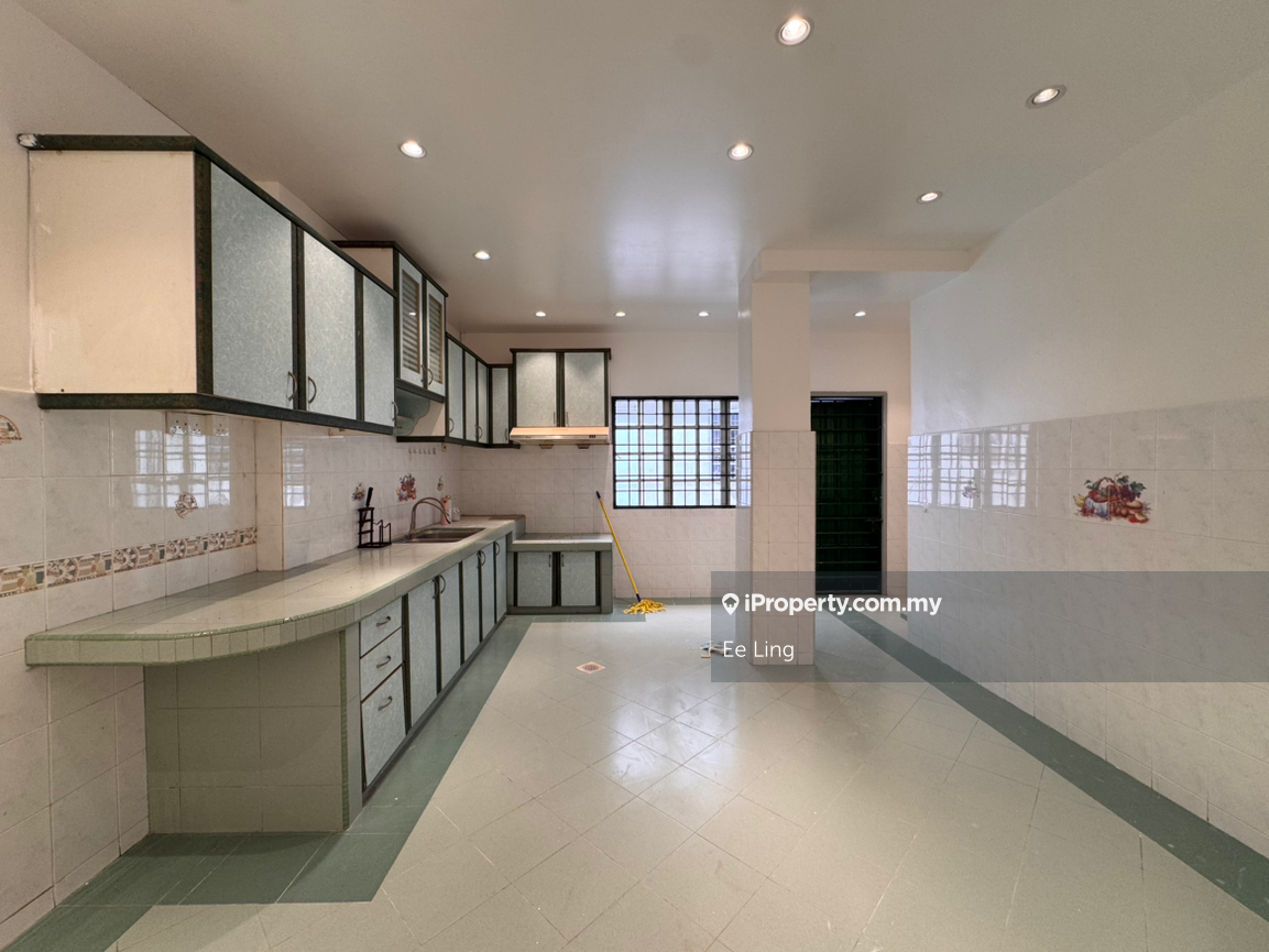 Rumah Berangkai 2.5 Tingkat untuk Disewa di BANDAR PUCHONG JAYA, Puchong oleh Ee Ling - iProperty.com.my