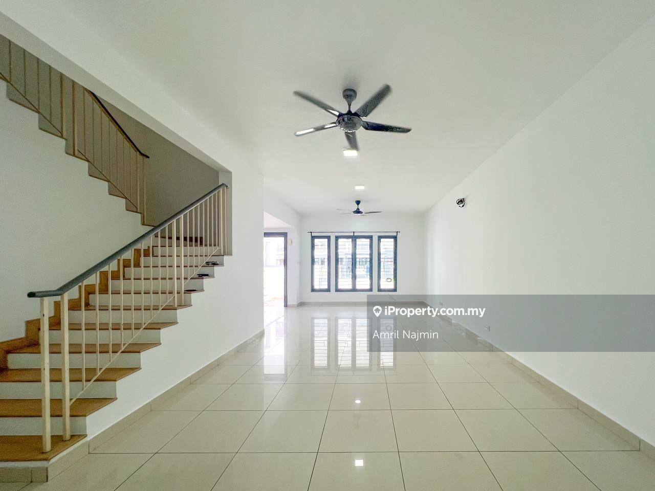 Rumah Berangkai 2 Tingkat untuk Dijual di Alam Impian Ttdi, Shah Alam oleh Amril Najmin - iProperty.com.my