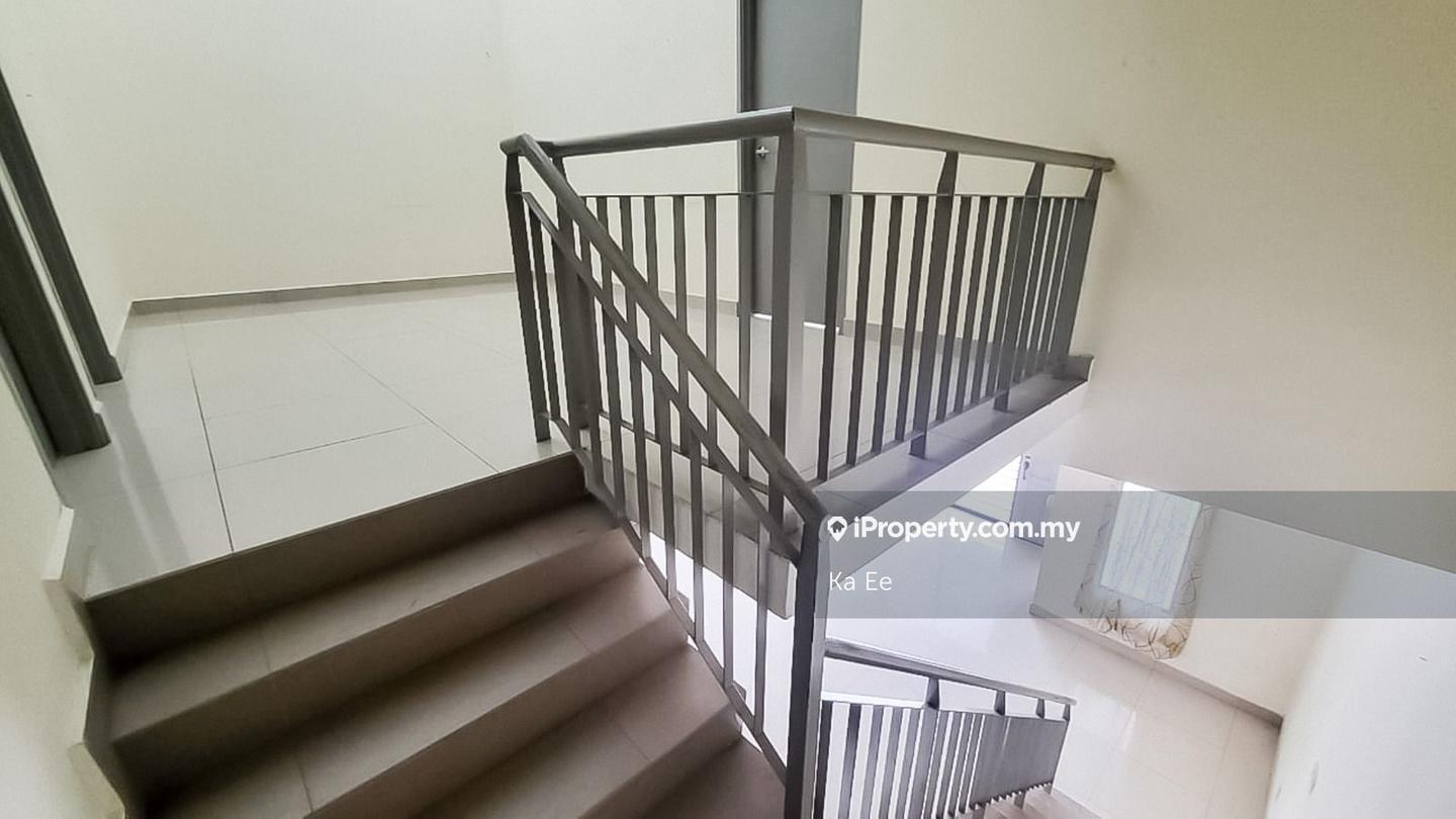 Rumah Berangkai 2 Tingkat untuk Dijual di Saujana Rawang, Rawang oleh Ka Ee - iProperty.com.my