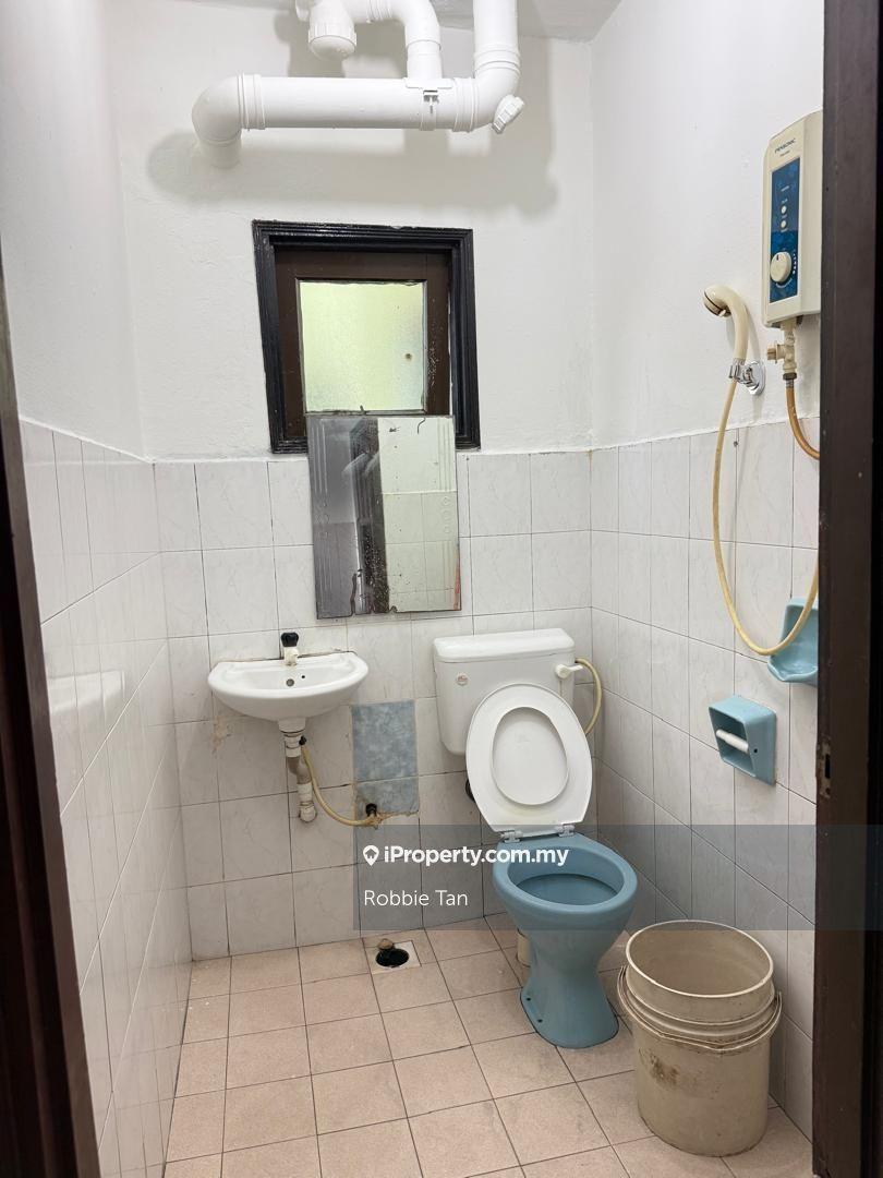 Apartment for Sale in Lily & Jasmine Apartment by Robbie Tan - iProperty.com.my