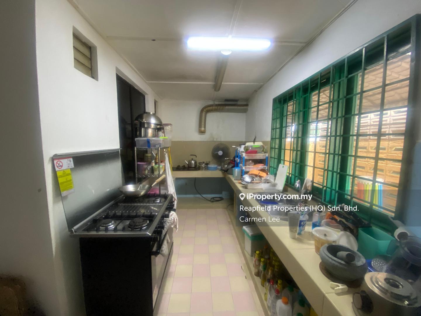 Rumah Berkembar untuk Dijual di SS14, Subang Jaya oleh Carmen Lee - iProperty.com.my