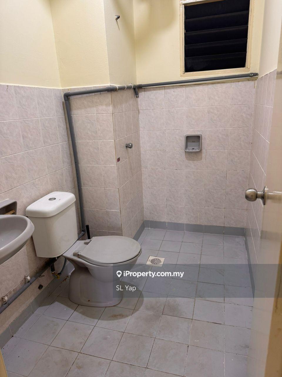 Condominium for Sale in Bayu Tasik 1 by SL Yap - iProperty.com.my