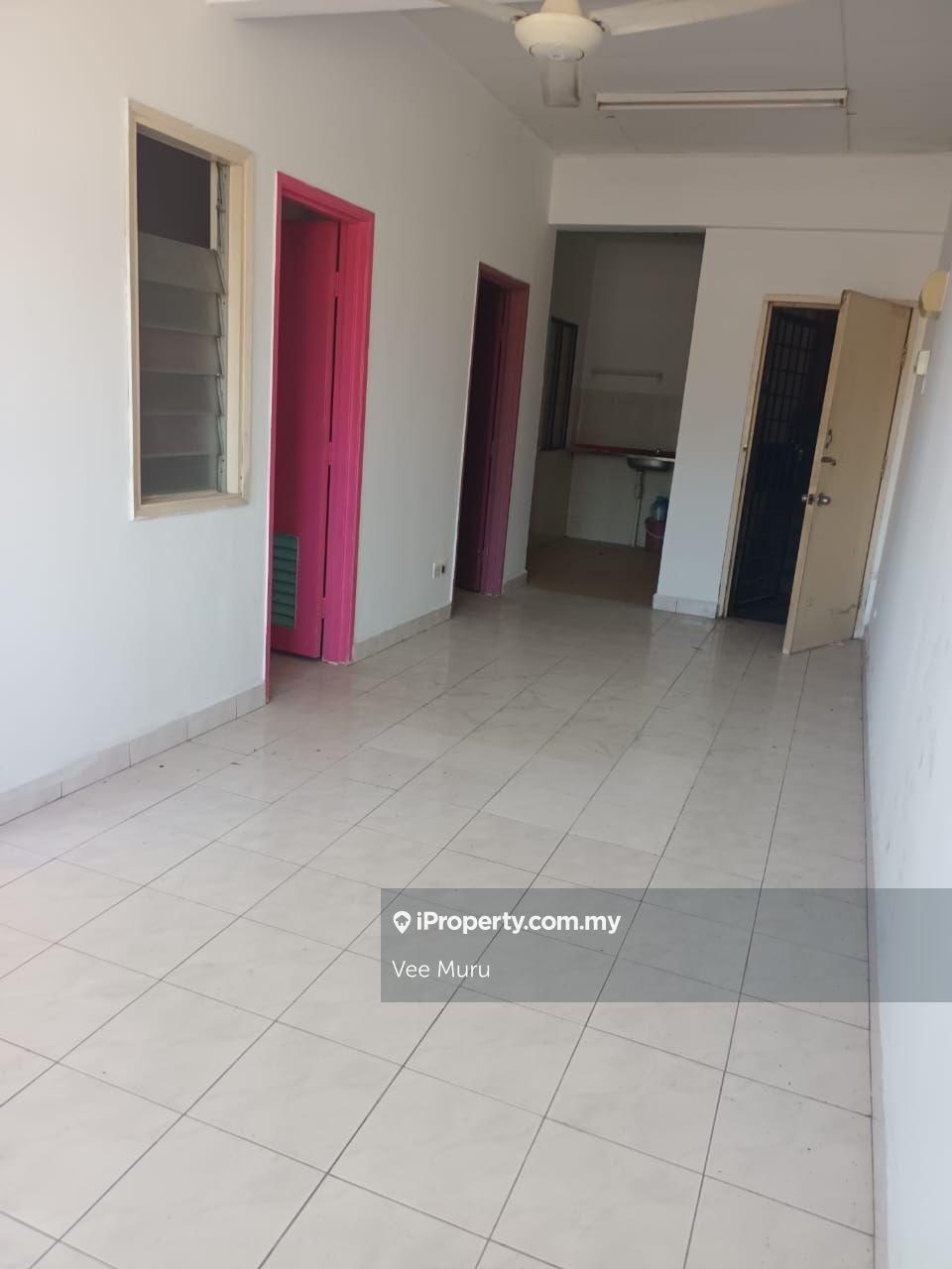 Flat for Sale in Taman Koperasi Cuepacs by Vee Muru - iProperty.com.my