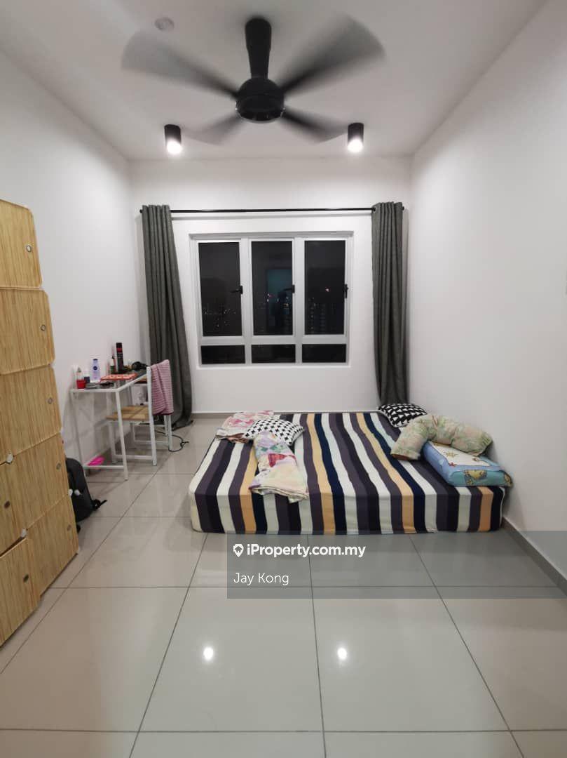 Kondominium untuk Disewa di The Edge Residence oleh Jay Kong - iProperty.com.my