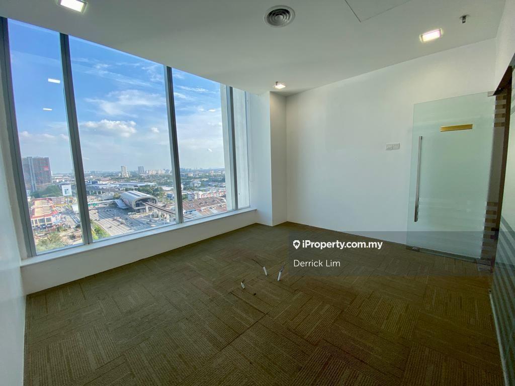 Office for Rent in Bandar Puteri Puchong, Puchong by Derrick Lim - iProperty.com.my