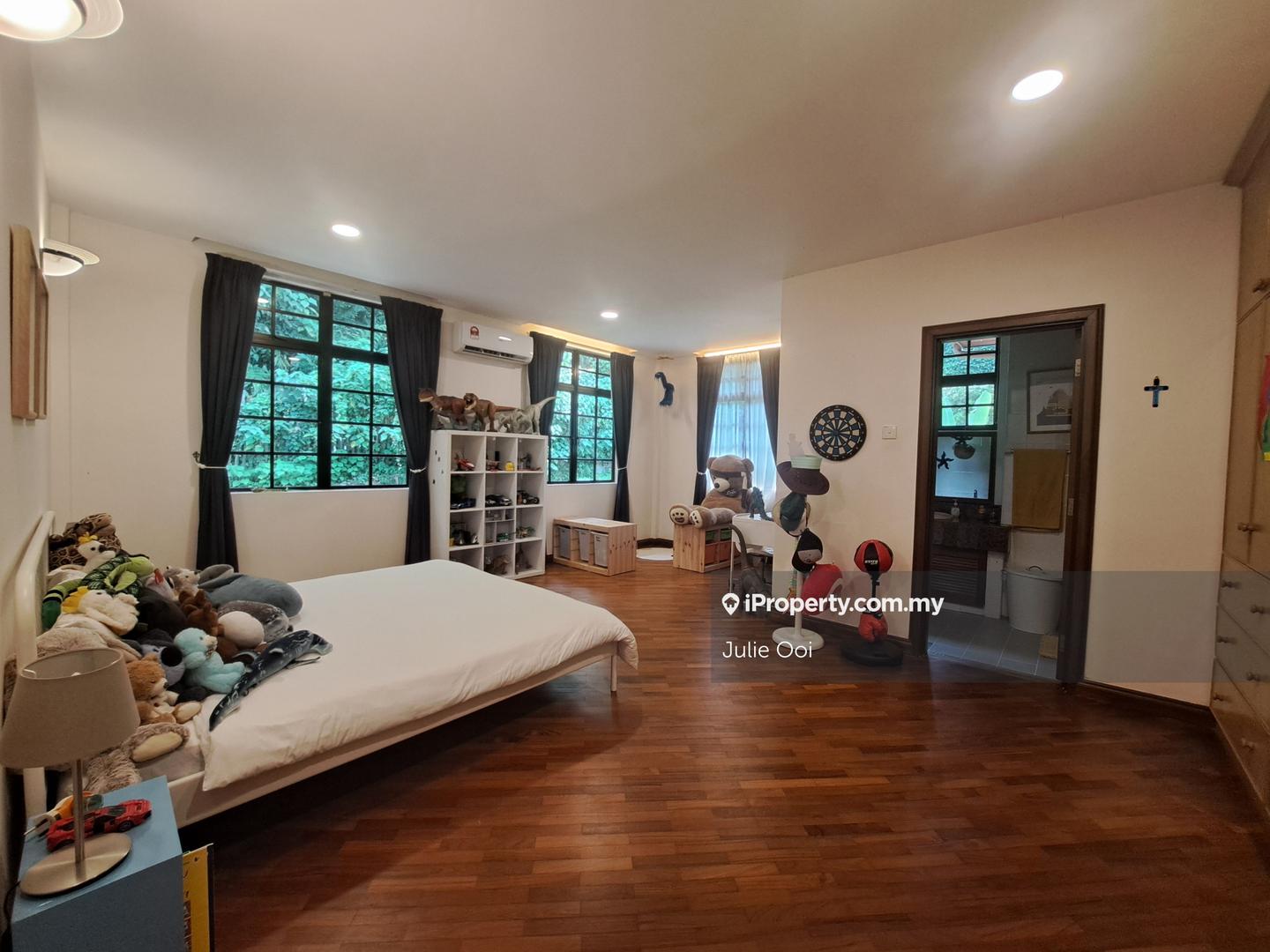 Banglo untuk Disewa di Taman Hillview, Ampang oleh Julie Ooi - iProperty.com.my
