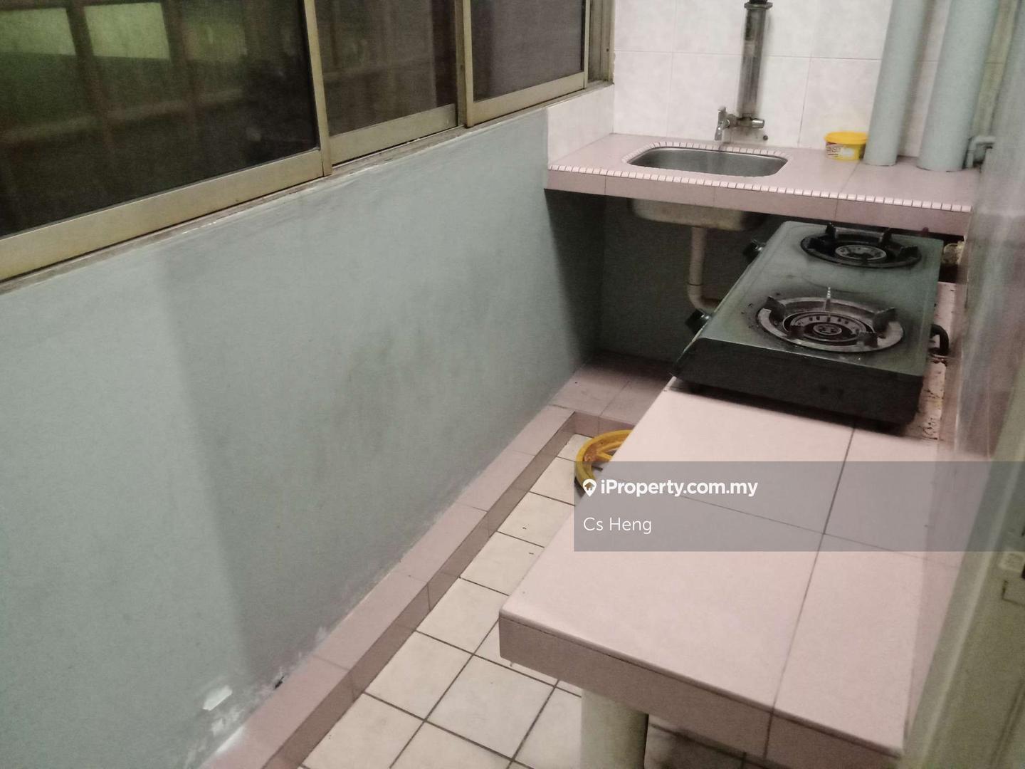 Apartment for Rent in Sri Intan 2 by Cs Heng - iProperty.com.my