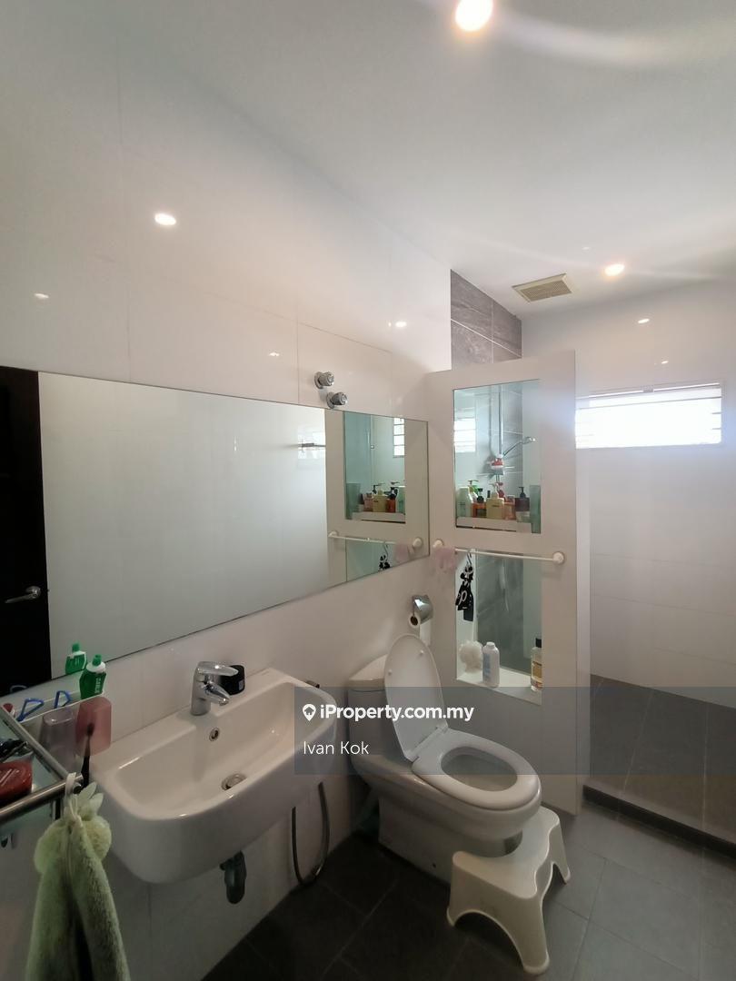 Rumah Berkembar untuk Dijual di SS 21, Damansara Utama, Petaling Jaya oleh Ivan Kok - iProperty.com.my