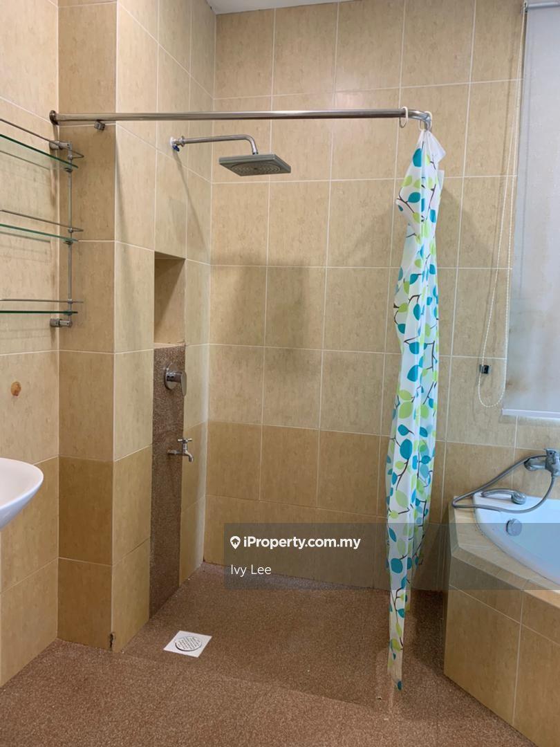 Banglo untuk Dijual di Taman Mount Austin, Johor Bahru oleh Ivy Lee - iProperty.com.my