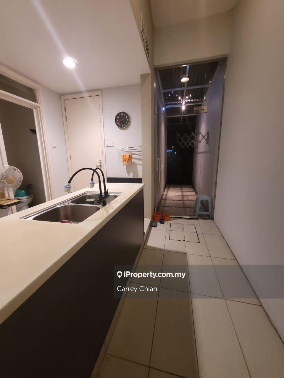 Rumah Berkembar untuk Dijual di Lake Edge, Puchong oleh Carrey Chiah - iProperty.com.my