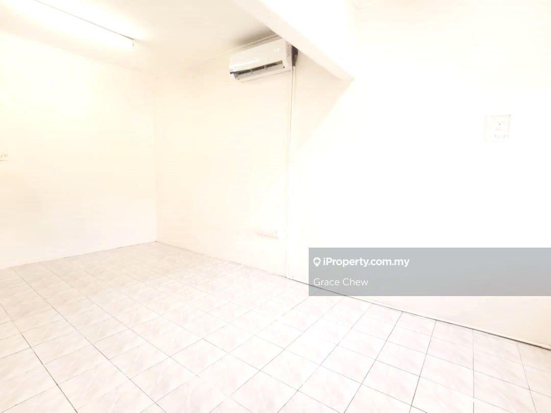 Shop for Rent in Taman Skudai Baru, Skudai by Grace Chew - iProperty.com.my