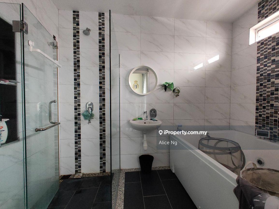 2-storey Terraced House for Sale in Ampang Saujana phase 3 End lot with extra Land, Ampang by Alice Ng - iProperty.com.my