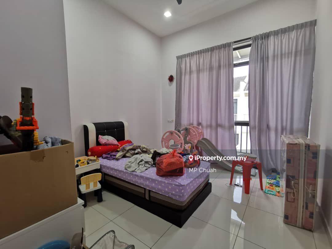 Rumah Berangkai 2 Tingkat untuk Dijual di Eco Summer, Johor Bahru oleh MP Chuah - iProperty.com.my